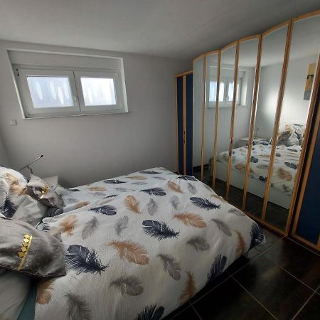 Lovely Appartment With Private Patio And Private Entrance In Luxembourg 60M2 Saeul Ngoại thất bức ảnh