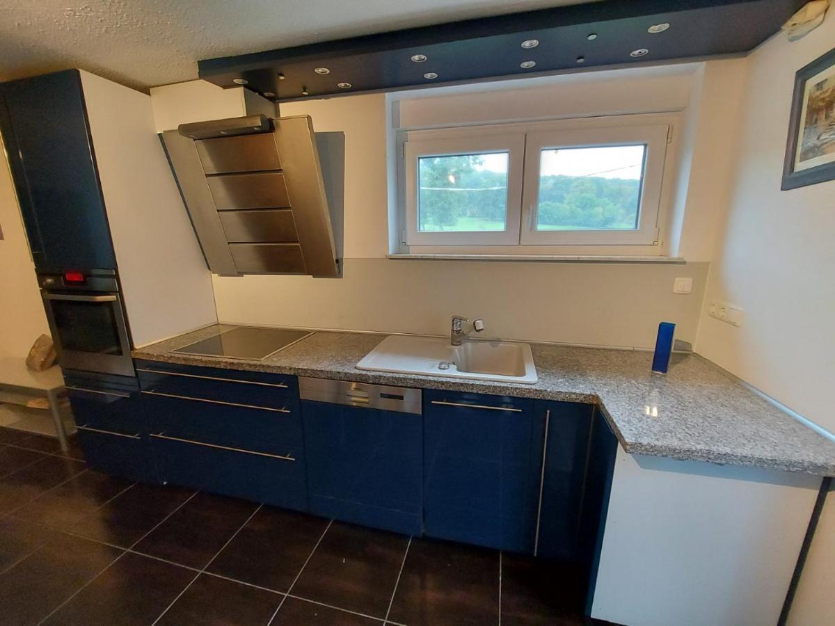 Lovely Appartment With Private Patio And Private Entrance In Luxembourg 60M2 Saeul Ngoại thất bức ảnh