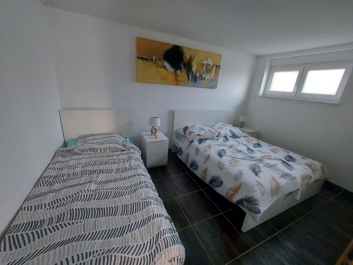 Lovely Appartment With Private Patio And Private Entrance In Luxembourg 60M2 Saeul Ngoại thất bức ảnh